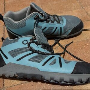 Women's Athletic Shoes in Blue and Gray